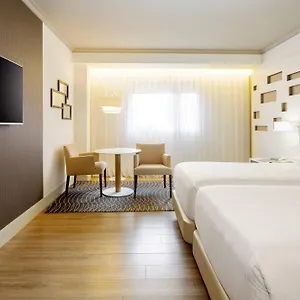 Отель Marriott Auditorium & Conference Center, Мадрид