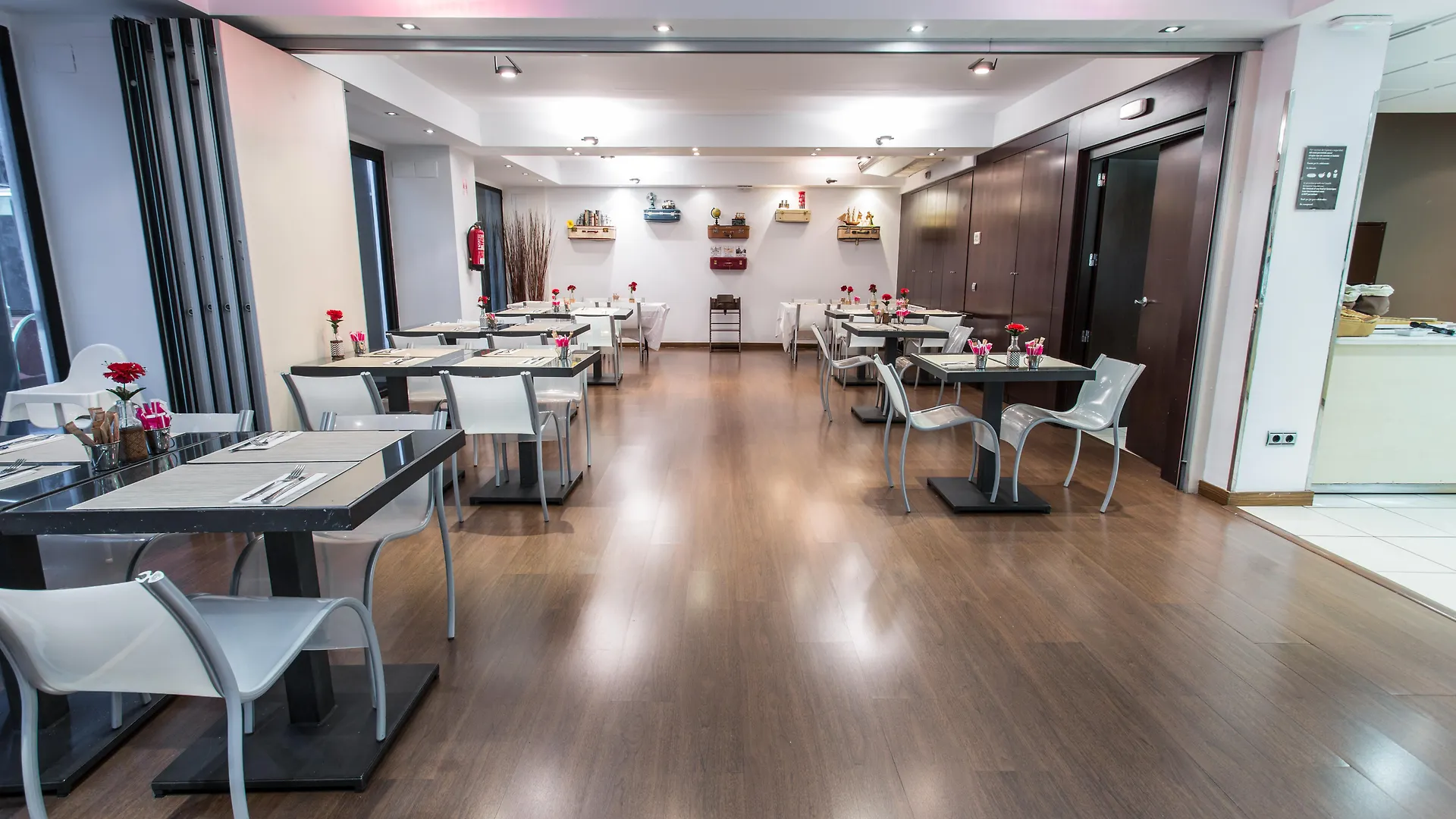 Petit Palace Arturo Soria Alcala Madrid 4*,